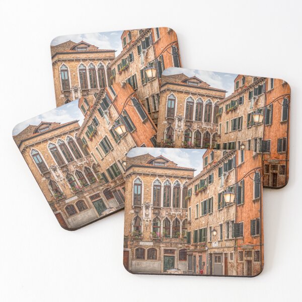 Artikelvorschau, Venezianischer Innenhof entworfen und verkauft von Viv Thompson Photography .