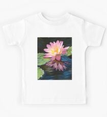 Pink Flowering Waterlily Reflection Kids Tee