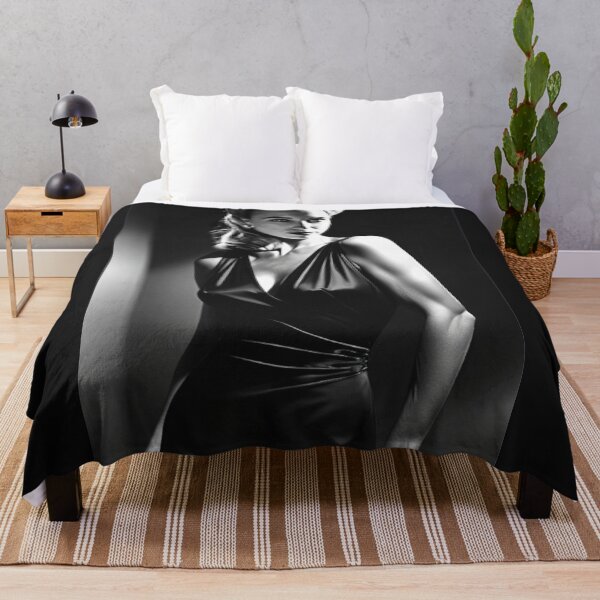 Item preview, "Not Your Honeytrap" – A Femme Fatale’s Defiance designed and sold by Sanctum Icons.