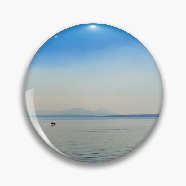 Item preview, Crucero por Yellowstone designed and sold by Raulworks.