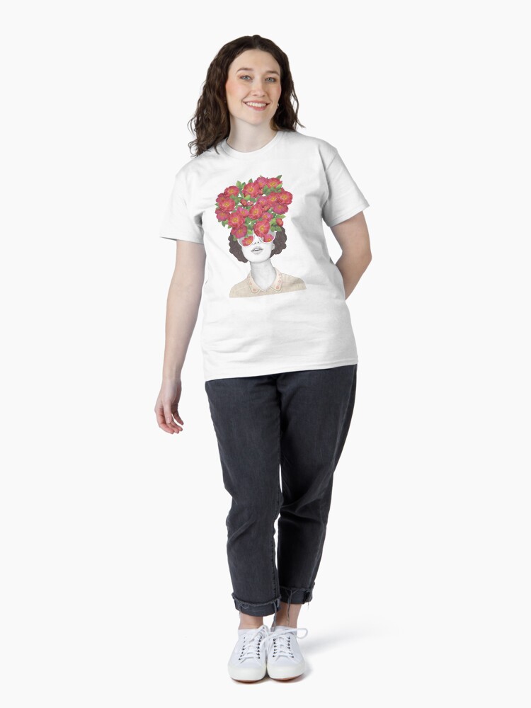 Thumbnail 4 von 7, Classic T-Shirt, Der Optimist // die rosarote Brille designt und verkauft von lauragraves.