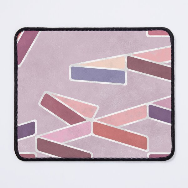 Artikelvorschau, House of Cards Geometric Composition entworfen und verkauft von Victoria Alferonok.
