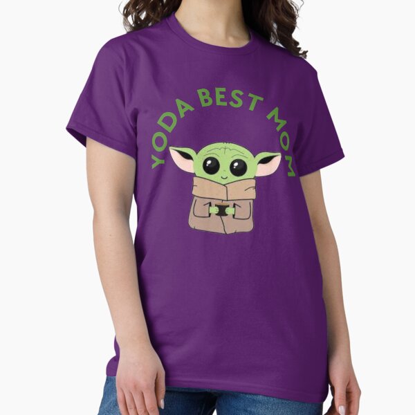 Vista previa del artículo con la obra «Yoda, la mejor mamá: ¡Mamás amantes de Star Wars!», diseñado y vendido por RGCollectiveCo – Wearable Art & Design.