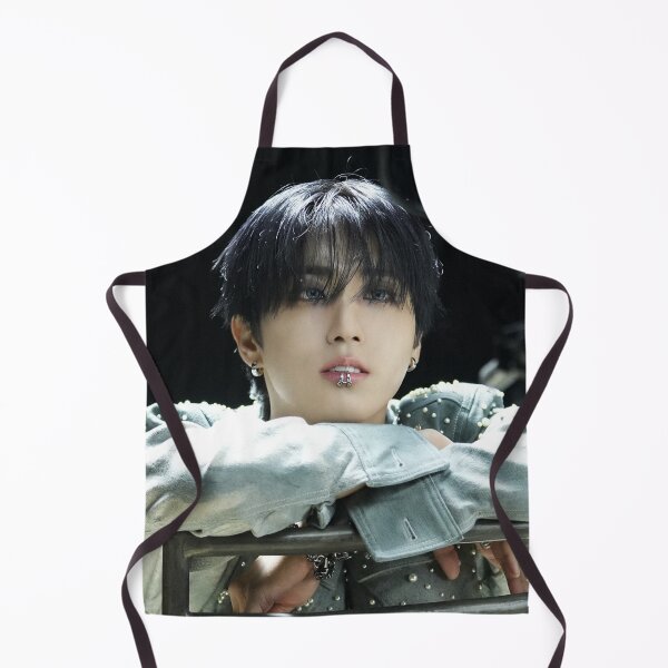 Item preview, Han Jisung Stray Kids Mixtape dominATE Truman 스트레이 키즈 ethereal rizz hot sexy vibes Boyfriend material SKZ kpo designed and sold by Kpop-Noona.