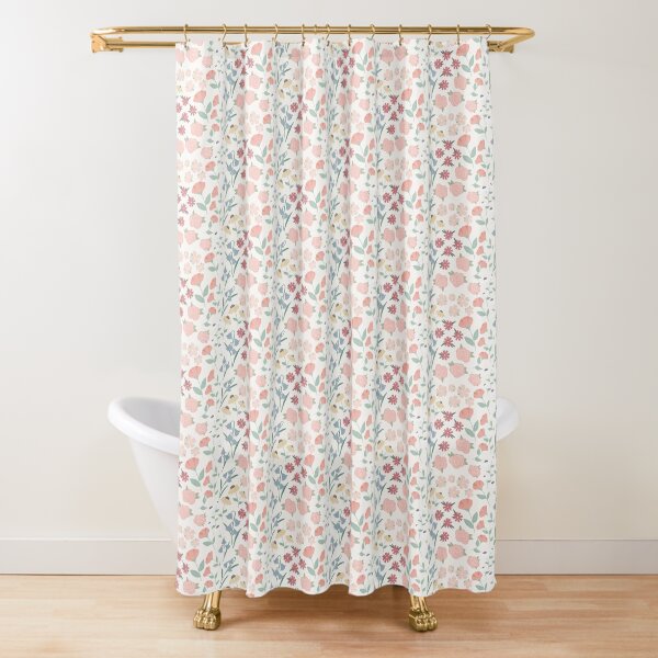Aperçu de l'œuvre Motif floral crème style jardin anglais créée et vendue par Ditsy & Stitch.