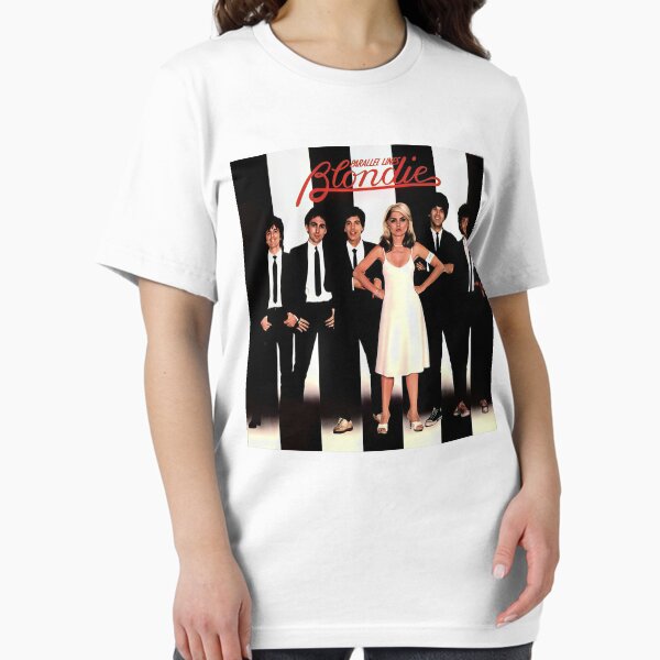 Aperçu de l'œuvre T-shirt nostalgie pop rock des années 80 créée et vendue par AnaArtes22.