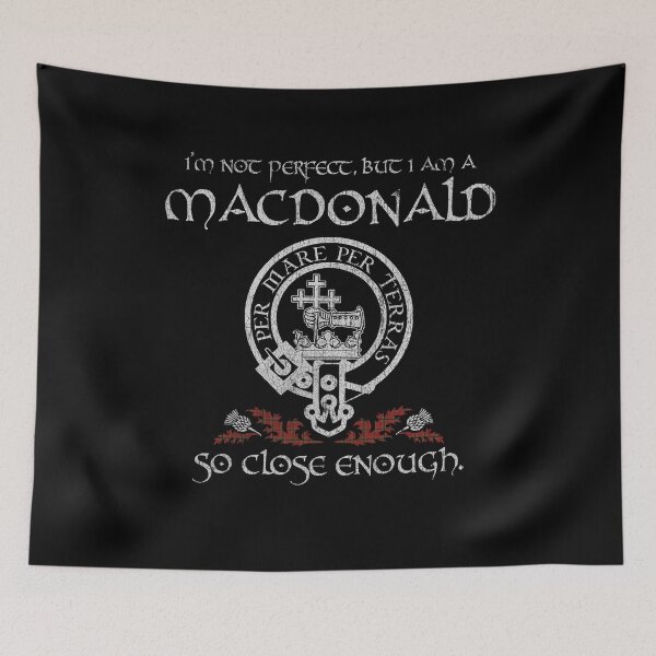 Artikelvorschau, MacDonald of Belfinlay Clan Schottischer Nachname Wappen Abzeichen Motto Tartan Sporran Kilt Männer Frauen entworfen und verkauft von Clan1093.