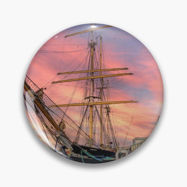 Artikelvorschau, STS Leeuwin II, Fremantle, Westaustralien entworfen und verkauft von Marc Russo.