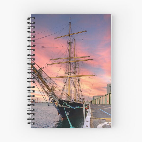 Artikelvorschau, STS Leeuwin II, Fremantle, Westaustralien entworfen und verkauft von Marc Russo.