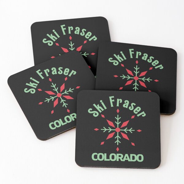 Aperçu de l'œuvre Ski de Noël Fraser Colorado - Texte vert créée et vendue par TimelessLocales.
