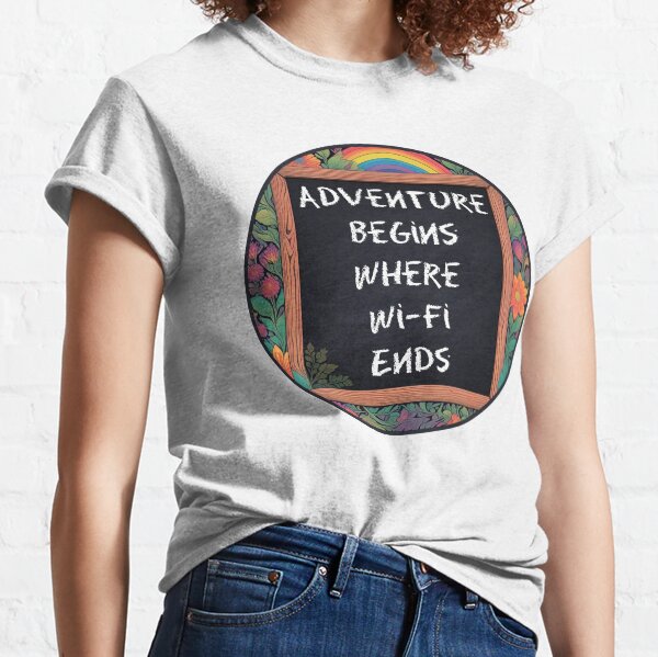 Vista previa del artículo con la obra «La aventura empieza donde termina el wifi: diseño divertido de pizarra para acampar al aire libre», diseñado y vendido por Wearspire Prints.