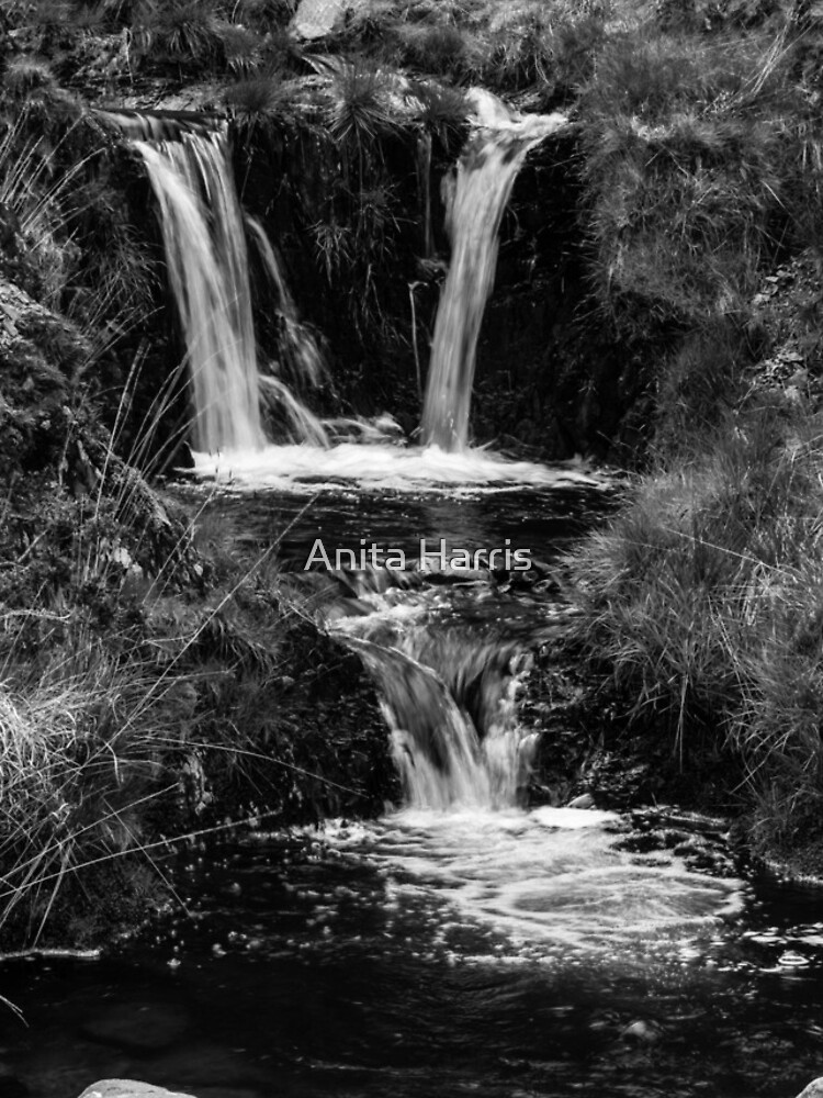 Waterfall by plasticflower