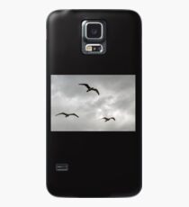 Gulls fly in a stormy sky...... Case/Skin for Samsung Galaxy