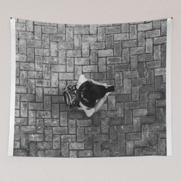 Item preview, using the cell phone in the square designed and sold by felipequeiroz.