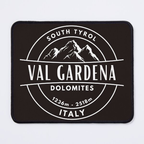 Aperçu de l'œuvre Val Gardena - Dolomites - Italie créée et vendue par GoodOldVintage.