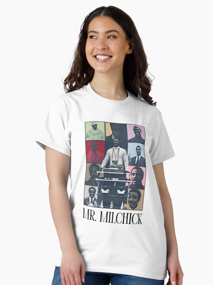 Thumbnail 2 von 7, Classic T-Shirt, Herr Milchick - Severence designt und verkauft von Esquilinqe.