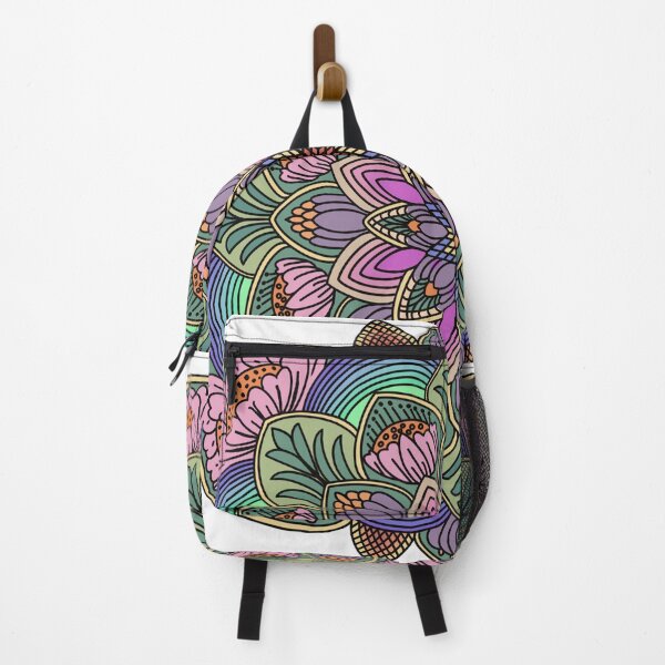 Artikelvorschau, Pastell Boho Mandala – Elegante florale Meditationskunst in sanftem Lila und Grün entworfen und verkauft von Mondee Shop.