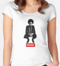 MOOD Women's Fitted Scoop T-Shirt