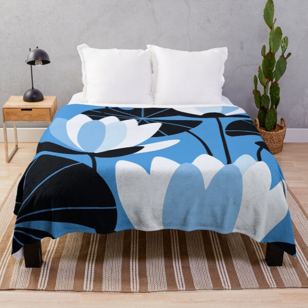 Artikelvorschau, Minimalist Water Lilies - Bold Floral entworfen und verkauft von Timegraf.