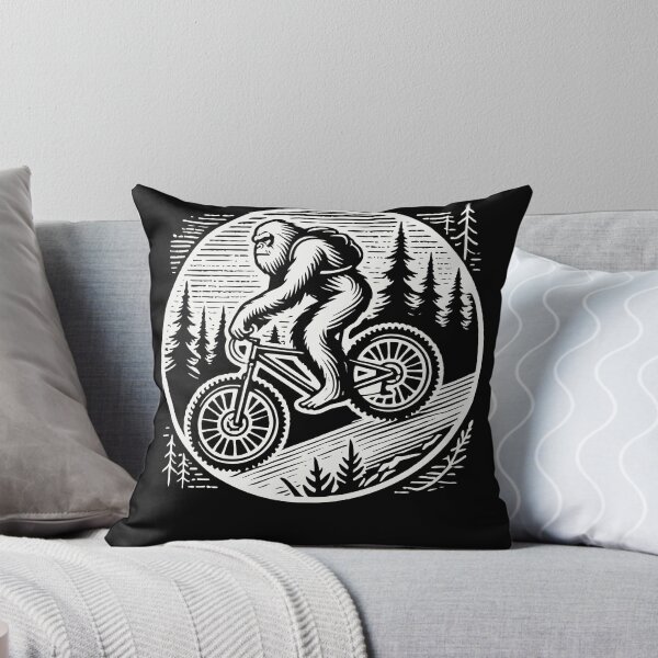 Artikel-Vorschau von Bigfoot Fahrrad Abenteuer Im Wald, designt und verkauft von LuminOrb.