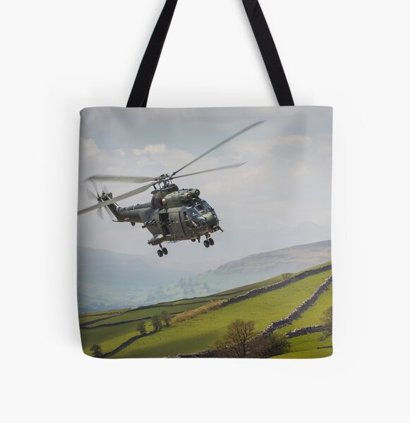 Vista previa del artículo con la obra «Retiro del Puma de la RAF», diseñado y vendido por Airpower Art.