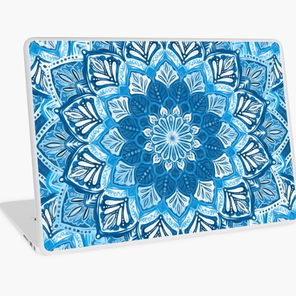 Artikel-Vorschau von Boho-Mandala in einfarbigem Blau und Weiß, designt und verkauft von micklyn.