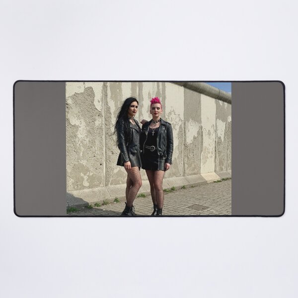 Item preview, Berlin 1995 designed and sold by e-not-shop.