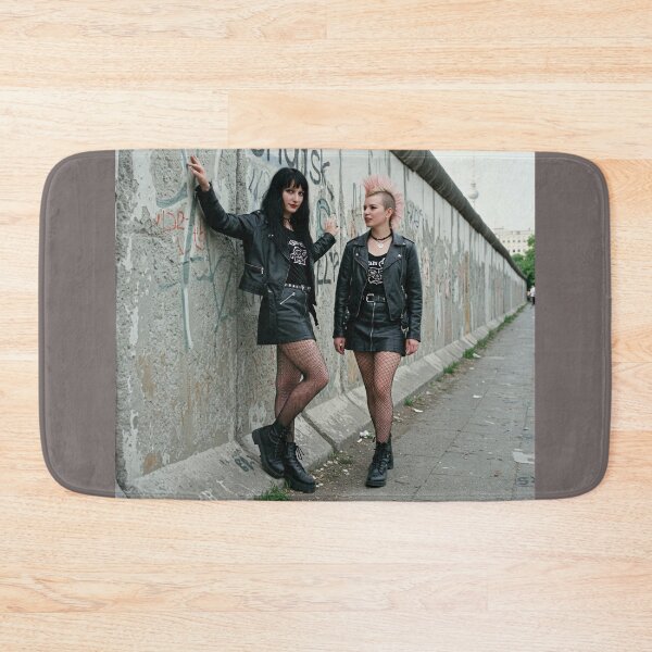 Item preview, Berlin 1995 designed and sold by e-not-shop.