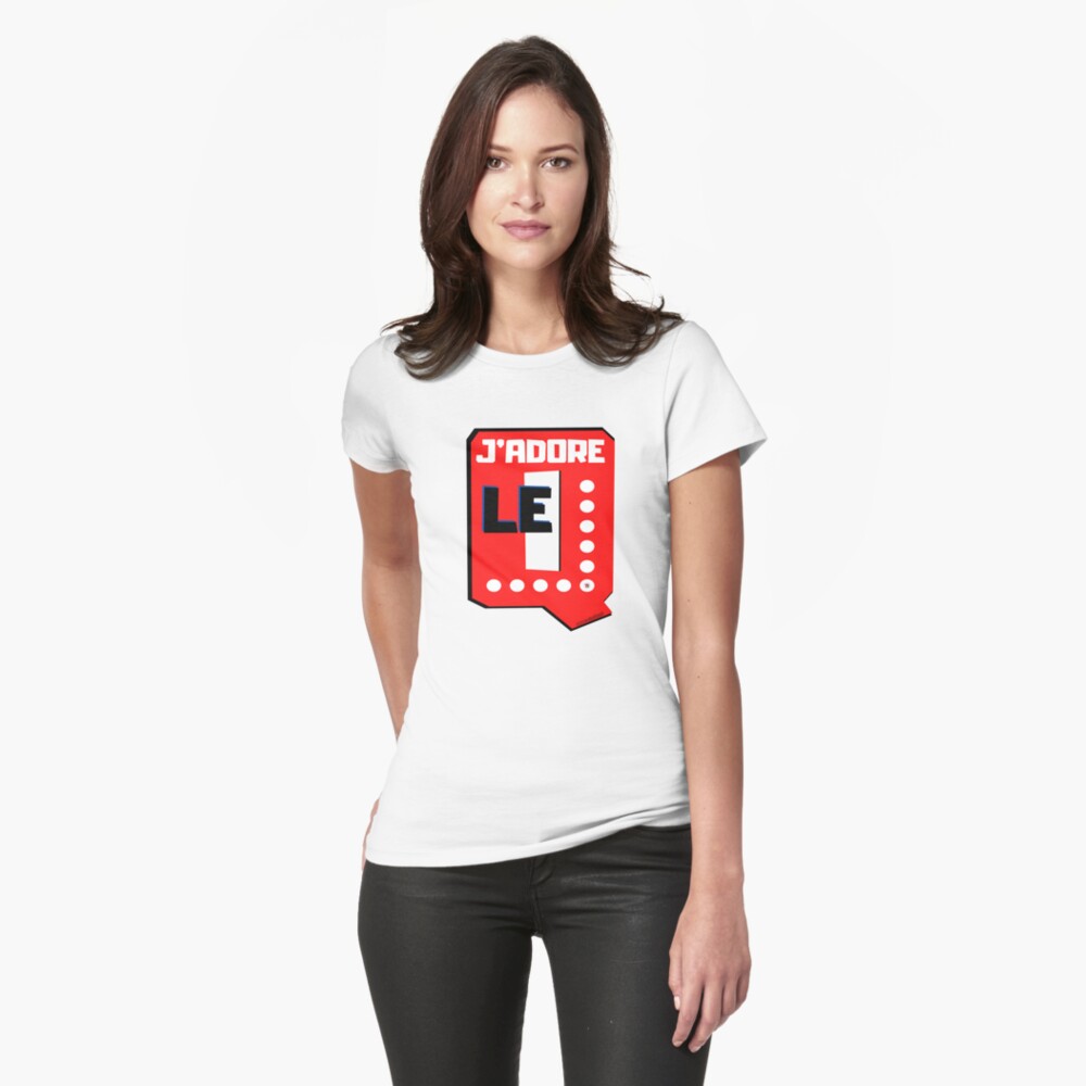 Aperçu de l'œuvre T-shirt moulant créée et vendue par Vinidal.