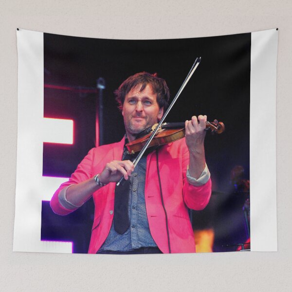 Artikelvorschau, Jon Boden tritt live mit Bellowhead auf entworfen und verkauft von AndyEvansPhotos.
