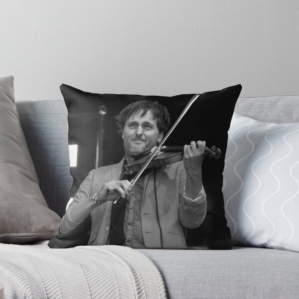 Artikelvorschau, Jon Boden tritt live mit Bellowhead auf entworfen und verkauft von AndyEvansPhotos.