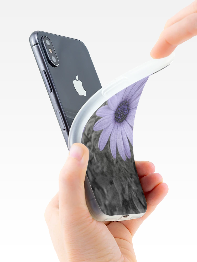 Aperçu 4 sur 5. Coque iPhone avec l'œuvre Dimorphotheca ecklonis créée et vendue par Rafael López.