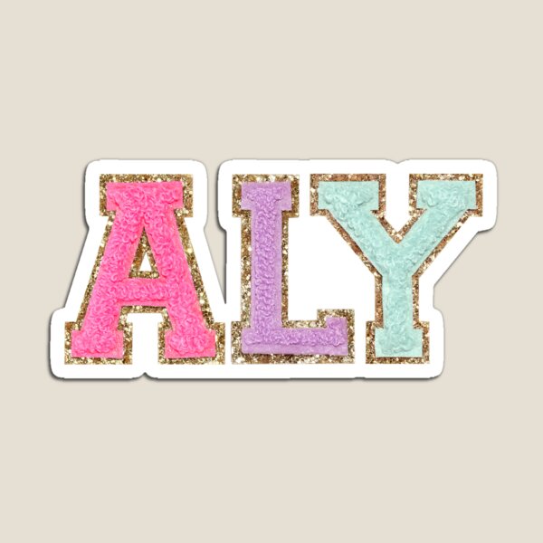 Artikel-Vorschau von ALY!, designt und verkauft von DaddyDodge.