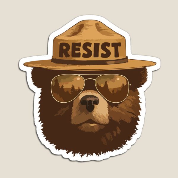 Aperçu de l'œuvre Résistez à Smokey créée et vendue par philosophetee.