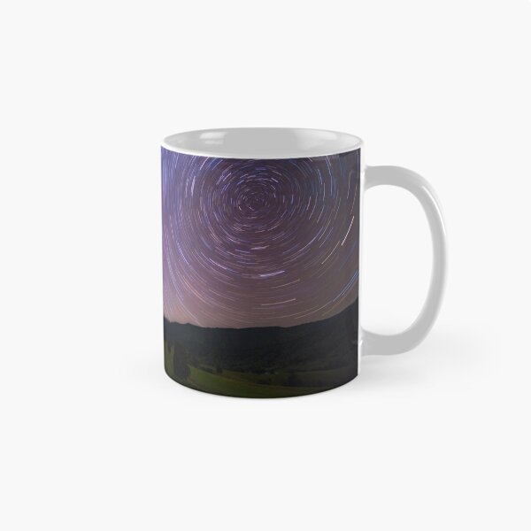Aperçu de l'œuvre Lost World Star Trails créée et vendue par McguiganVisuals.