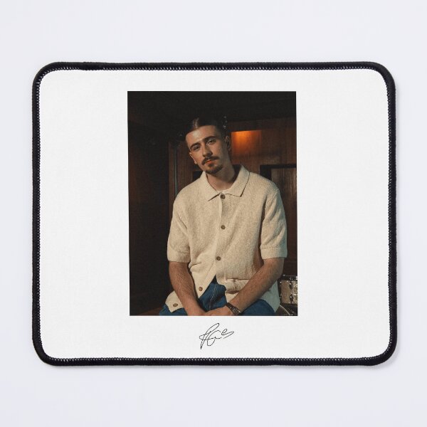 Item preview, Pierre Garnier - Portrait studio designed and sold by PYXOO.