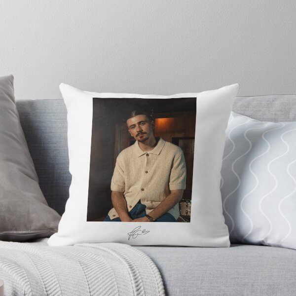 Item preview, Pierre Garnier - Portrait studio designed and sold by PYXOO.