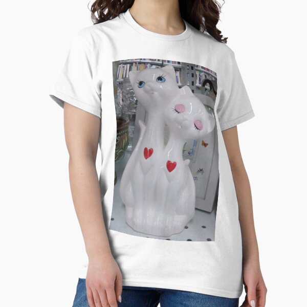 Aperçu de l'œuvre Chats blancs amoureux créée et vendue par happy-thrifting.