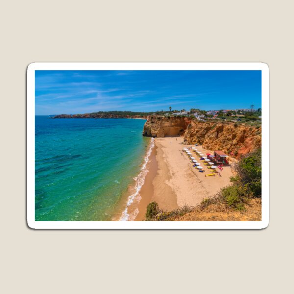Artikel-Vorschau von Portimao Strand Sonnenschirme der Algarve Portugal blaues Meer und Himmel, designt und verkauft von acceleratorhams.