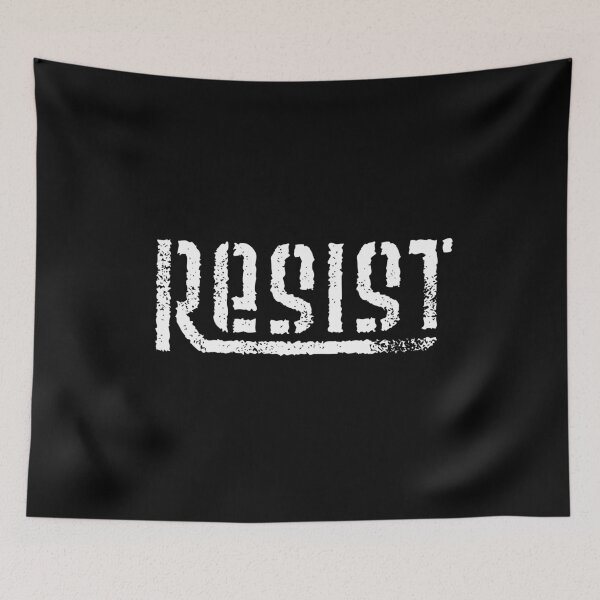 Artikelvorschau, RESIST T-Shirt mit fetter Grunge-Schriftart | Dezentes Statement-T-Shirt | Moderne Rebellionsästhetik entworfen und verkauft von lxmag.