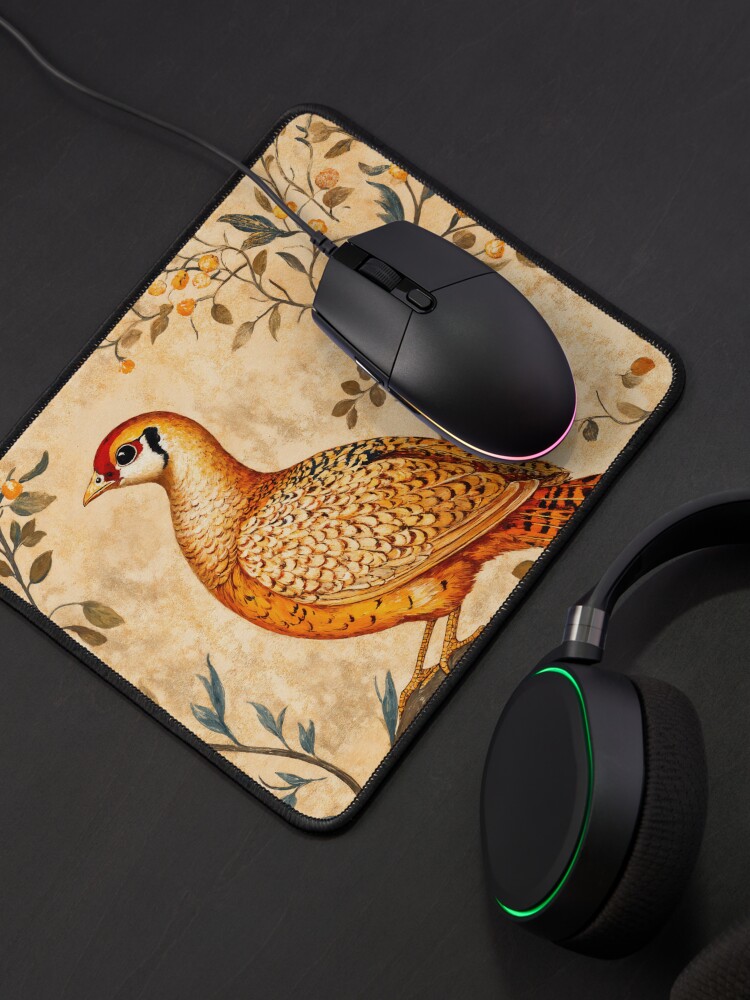 Aperçu 4 sur 5. Tapis de souris avec l'œuvre Forêt florale de faisans de William Morris créée et vendue par MidCenturyStore.
