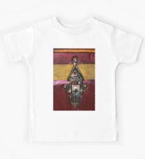 Antique Hinge Kids Tee
