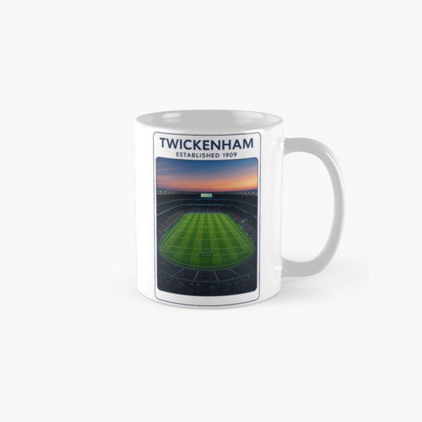Artikel-Vorschau von Twickenham Stadium Rugby Sonnenuntergang – Vintage England Rugby Kunstdruck, designt und verkauft von Final Whistle Art.