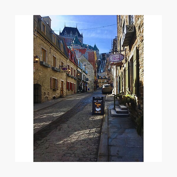 Aperçu de l'œuvre café de rue de la vieille ville créée et vendue par chickflickcomfort.