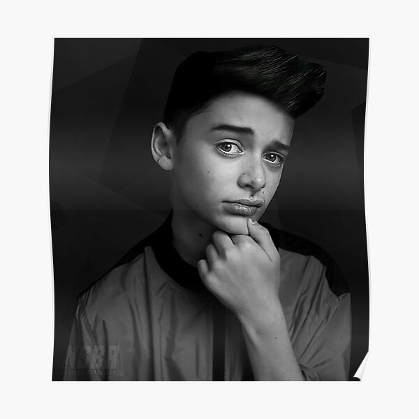 Noah Schnapp Póster