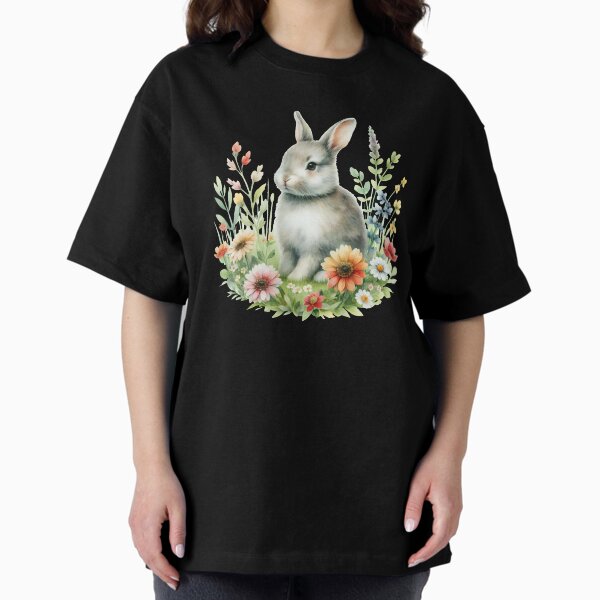 Easter bunny in spring meadow Oversized T-Shirt