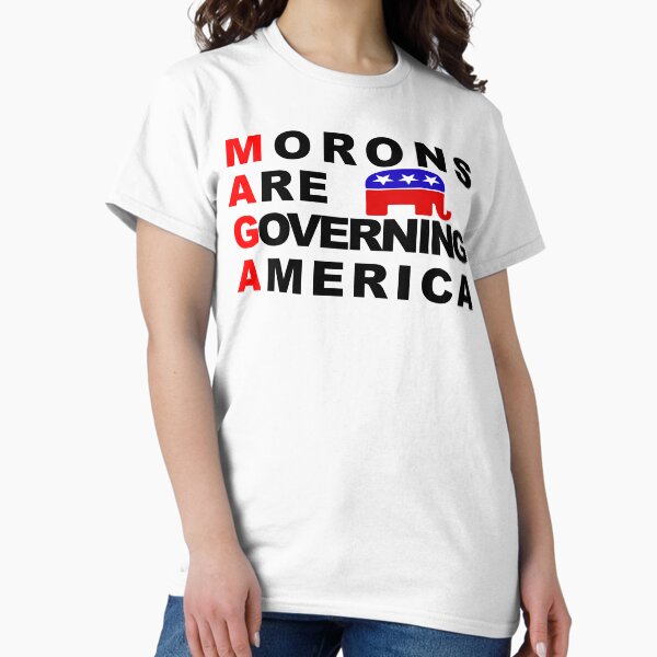 Vista previa del artículo con la obra «Los idiotas del MAGA gobiernan Estados Unidos», diseñado y vendido por MikeynMimi.