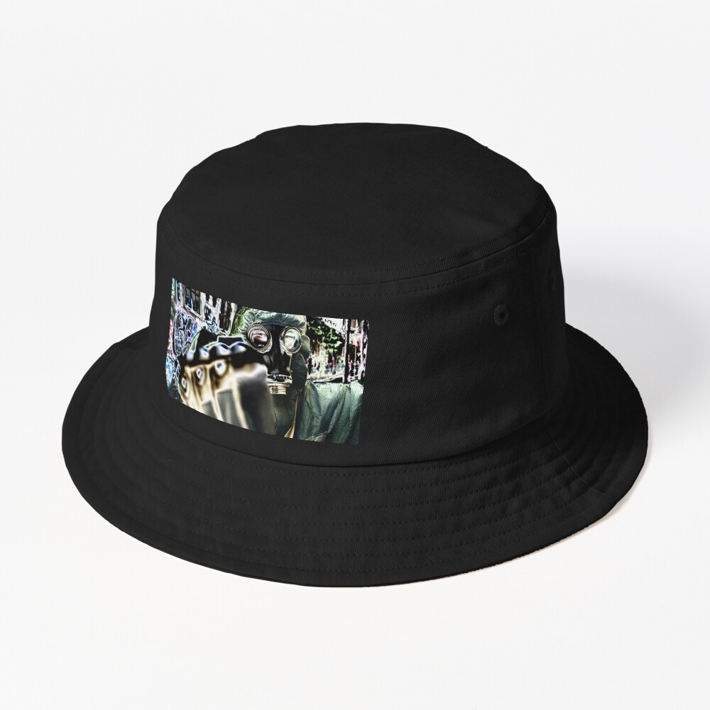 Artikel-Vorschau von Bucket Hat, designt und verkauft von KarolHippyman.
