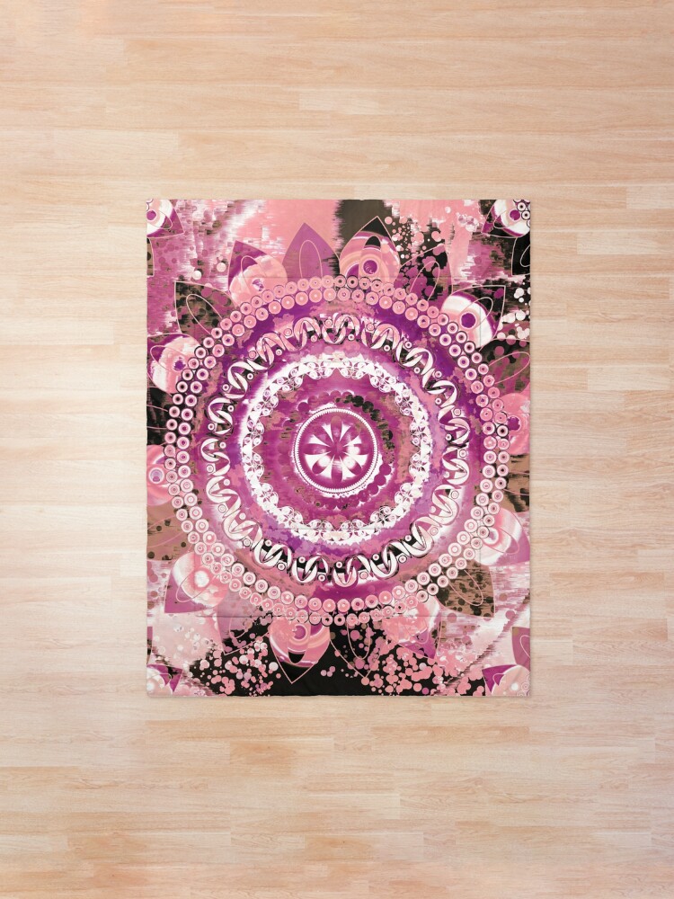 Alternate view of Rose Sea Mandala Comforter