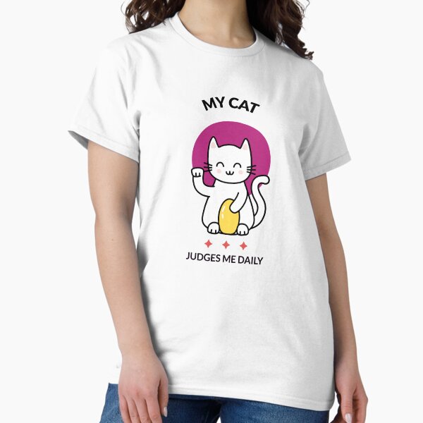 Vista previa del artículo con la obra «Mi gato me juzga a diario», diseñado y vendido por JbbArtfulTees.